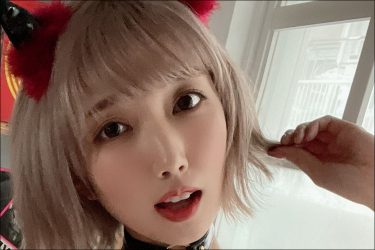 霜月めあ、天使な悪魔姿と悪魔的に可愛い天使姿でファンのハートぶち抜く