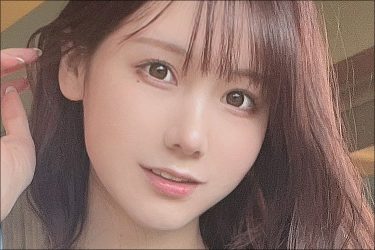 けんけん、限界突破のダメージ加工…パニック必至の衝撃デニムパンツ姿が大反響