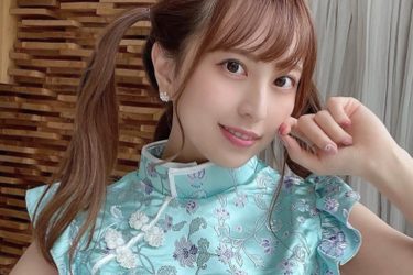 竹内星菜、衝撃の極細ウエストで「新くびれ女王」の面目躍如