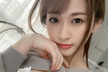 美貌輝くメイリ、極上ボディあらわに初表紙アピール