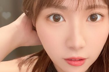 池田ゆうな、抜群ビジュと柔らか美谷間