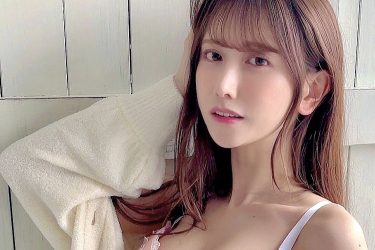 名取くるみ、ふわとろな美貌…幸福のピンクランジェリー