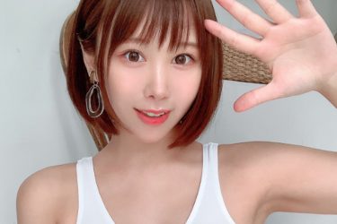 「変形水着マスター」日向葵衣、水玉コラ風水着で合成級ナイスバディ