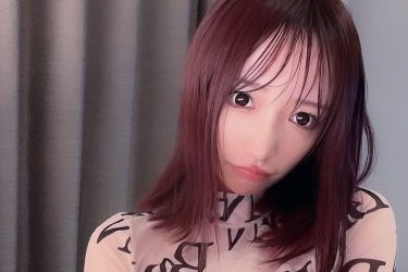 清水あいり、透け透けヌーディ衣装でメリハリ凹凸ボディ