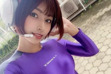 藤井マリー、競泳ハイレグ水着に浮き出る美ボディライン