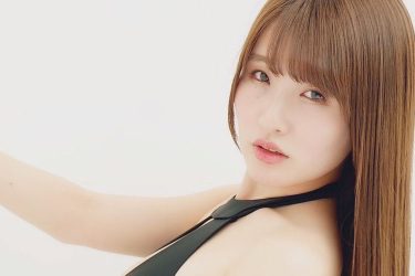 原つむぎ、小ぶりで可愛い成長前の桃ヒップ