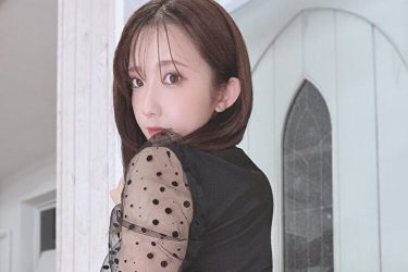 大河もも、堂々たる威容の特大Tバック美ヒップ