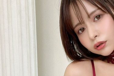 紅羽祐美、推したくなる愛しの赤ランジェリーカット