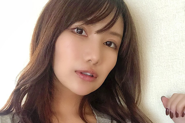 琴井ありさ、ゆるふわ無防美チラリの画像1