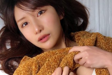 「今じゃダメ、、??」琴井ありさの誘惑チラリ