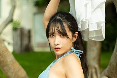 JILL、胸アツ南国バックショット