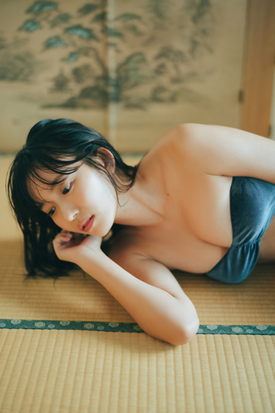 志田音々、元気ハツラツから大人の色香へ…の画像5