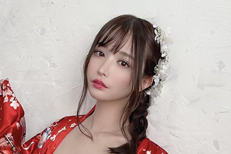 イヨリーヌ、華やか艶和装の乳イヤー投稿の画像1