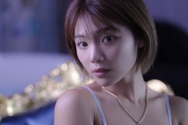 大川成美、神秘の美貌…柔らかな艶肌