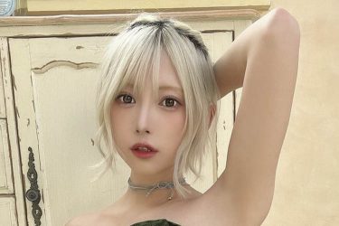 篠崎こころ、よくばりパーフェクトボディ