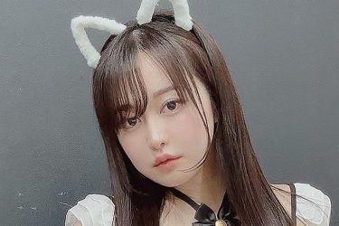 伊藤しずな、過激ハイレグと肉感ボディの化学反応