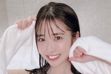 天羽希純、シャワー後のたわわランジェリー