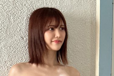 森のんの、美腹筋8頭身ボディ