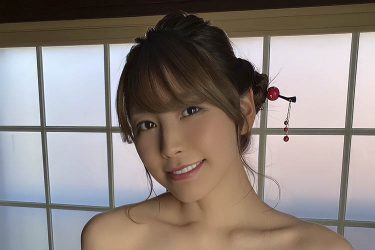 夏来唯、和室で成熟グラマラスボディ