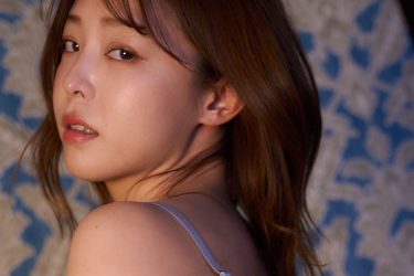 吉野七宝実、大人のランジェリー大サービス