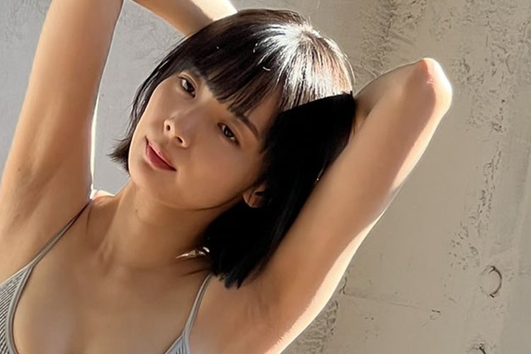 岡田紗佳、魅惑のヘルシーボディ4連発の画像1