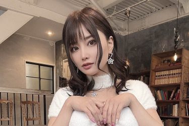 赤羽もも、立体感ハンパない柔らかボディ