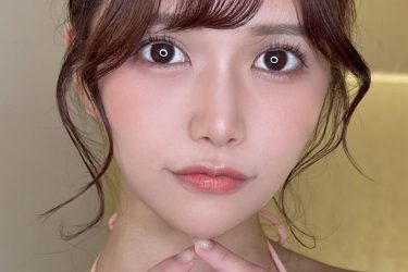 おねだり森のんの…ビキニ美女の誘惑