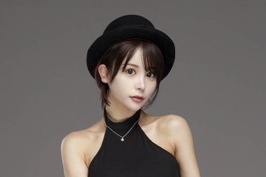 パピコ、クールな美貌とホットなボディライン