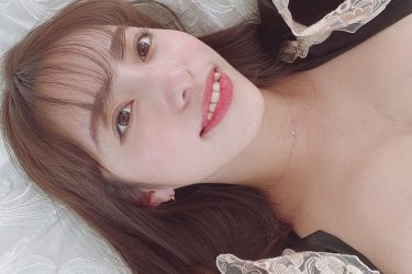 高梨瑞樹、衝撃の仰向けボリューミー