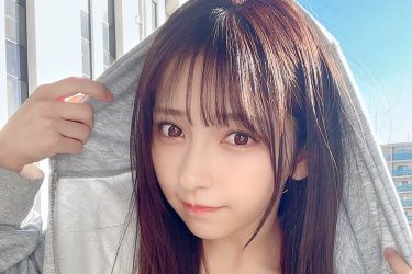 十味、あどけない顔でビッグ美バスト