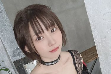 ハードえなこの強めな美ボディ