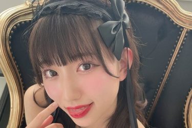 雪野まゆき、女王様の誘惑ランジェリー