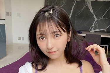 十味、大人の色気漂う大胆露出