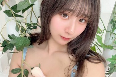 やしろじゅり。お姫様の白ふわ美谷間