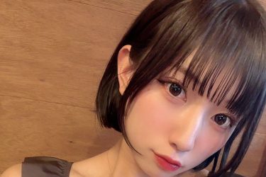 雪野まゆき、ヒョウ柄のムニっと美谷間