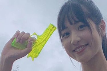 岡本杷奈、暗雲吹き飛ばす完ぺき美ボディ