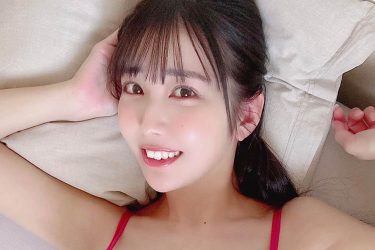 天羽希純、官能的な「食い込み」ショット