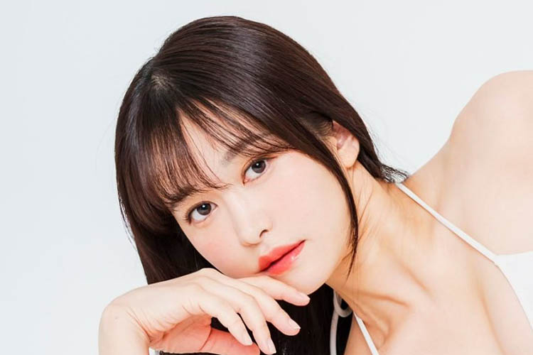 伊藤しずな、アップデートされた美ボディを新プロフィール画像にの画像1