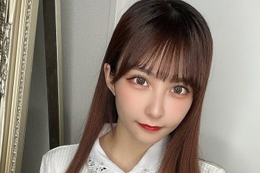 花咲れあ、清楚系から大胆露出の「これがこう」