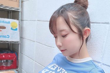 「くぃっ!」大河もものセルフハイレグ