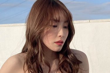 夏来唯、ワイルドなぎゅうぎゅうバスト