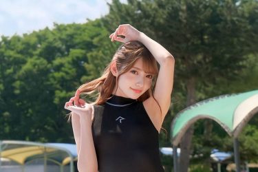 乃木結夢、鋭角ハイレグの脚線美