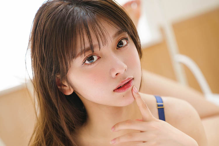 まるぴ、無敵の美貌光るランジェリーショットの画像1