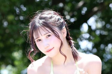 朝比奈りる、キラテカでホットな夏美女