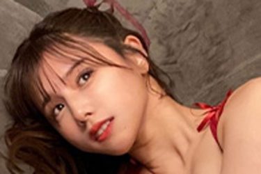 夏本あさみの意味深ランジェリーショット