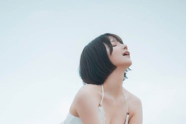 天川星夏、パーフェクトな海辺の美女