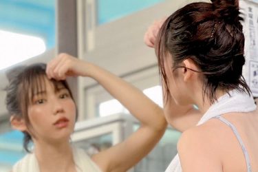 湯上がりえなこのセルフ半ケツ