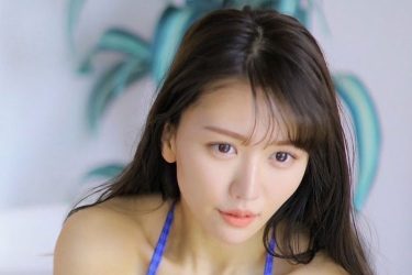 橘和奈、谷間輝くビキニ美女