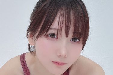けんけん、硬いが柔らかいストレッチショット