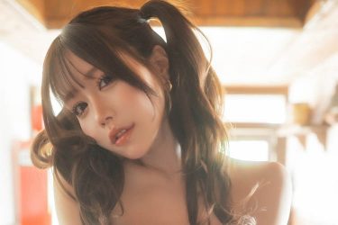 白田まい、思わずドキリの誘惑ビキニカット